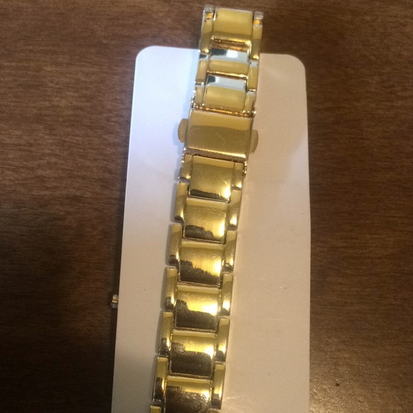 Sold - Picture 5 of 8